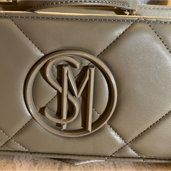 NWT - Steve Madden Bevie Quiled Lt. Olive Satchel. Retail $98 - Picture 11 of 16